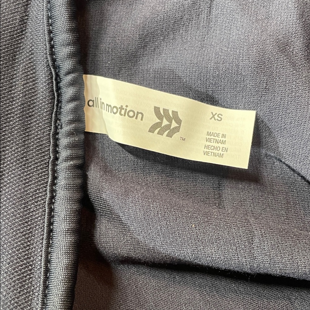 🆕 All In Motion Woman’s Piped Button Up Cardigan Relaxed Fit Navy Var Size | NWT - Picture 11 of 11